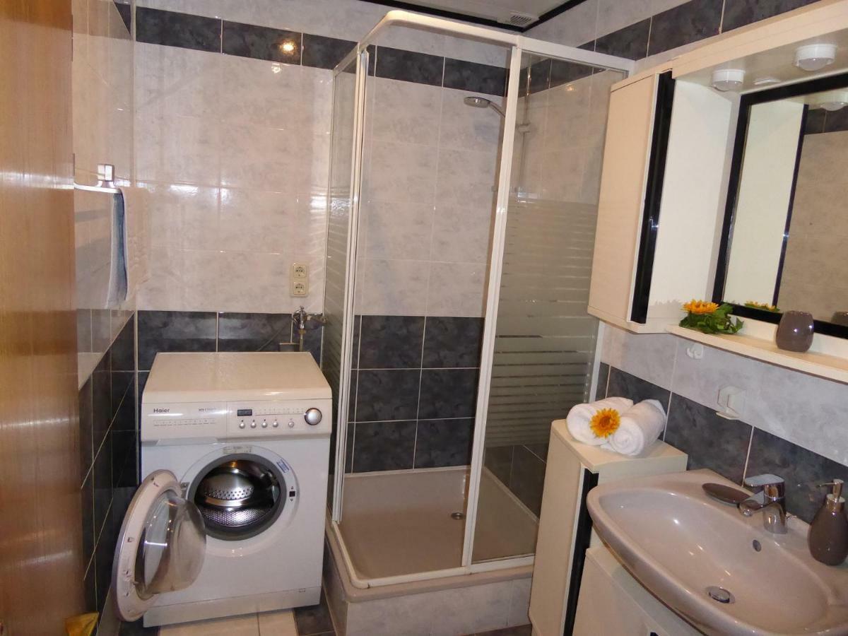 Ferienwohnung David Lorch am Rhein Ngoại thất bức ảnh